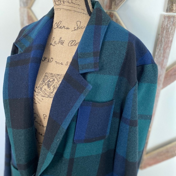 Vintage Pendleton 100% wool long plaid coat - Picture 4 of 7
